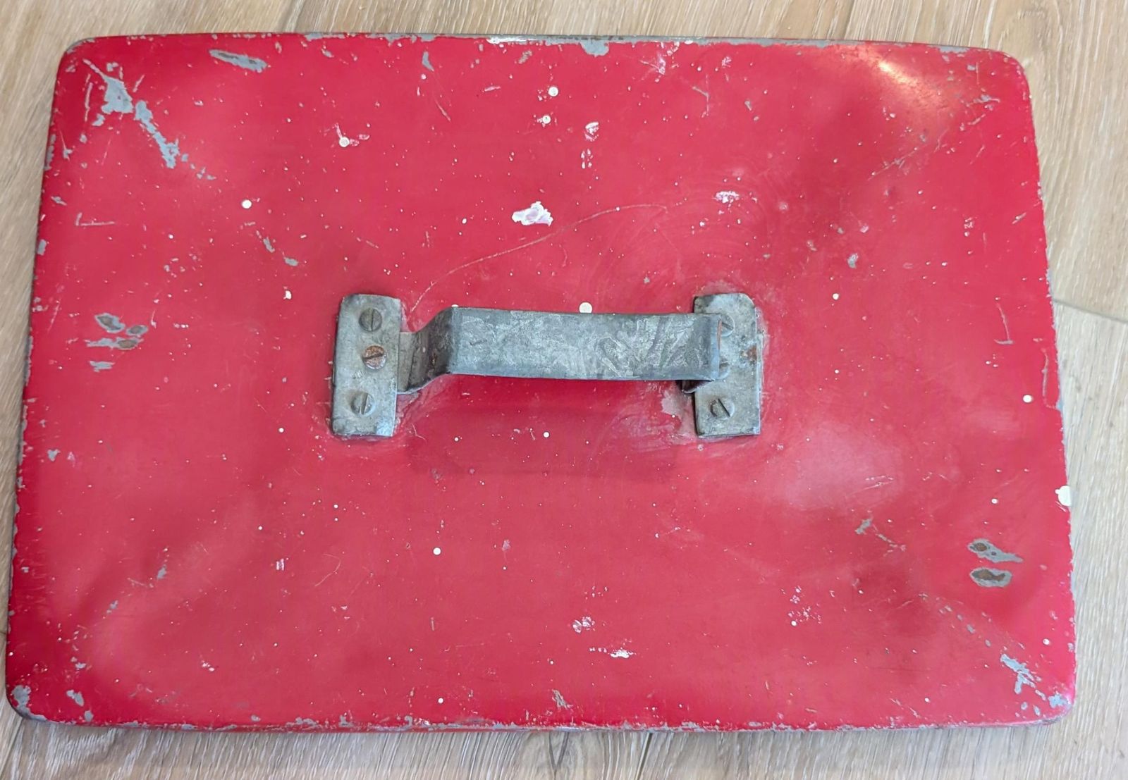 Main image 5