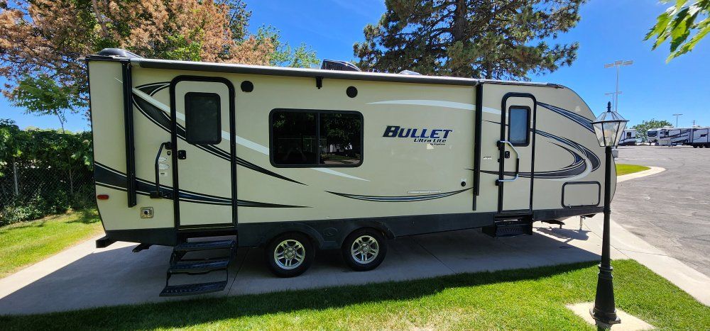 Keystone Bullet Ultra Lite Travel Trailer
