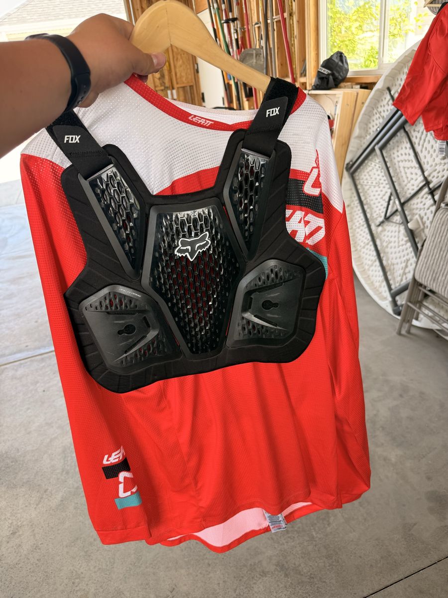 Dirt bike jersey and protective chest peice