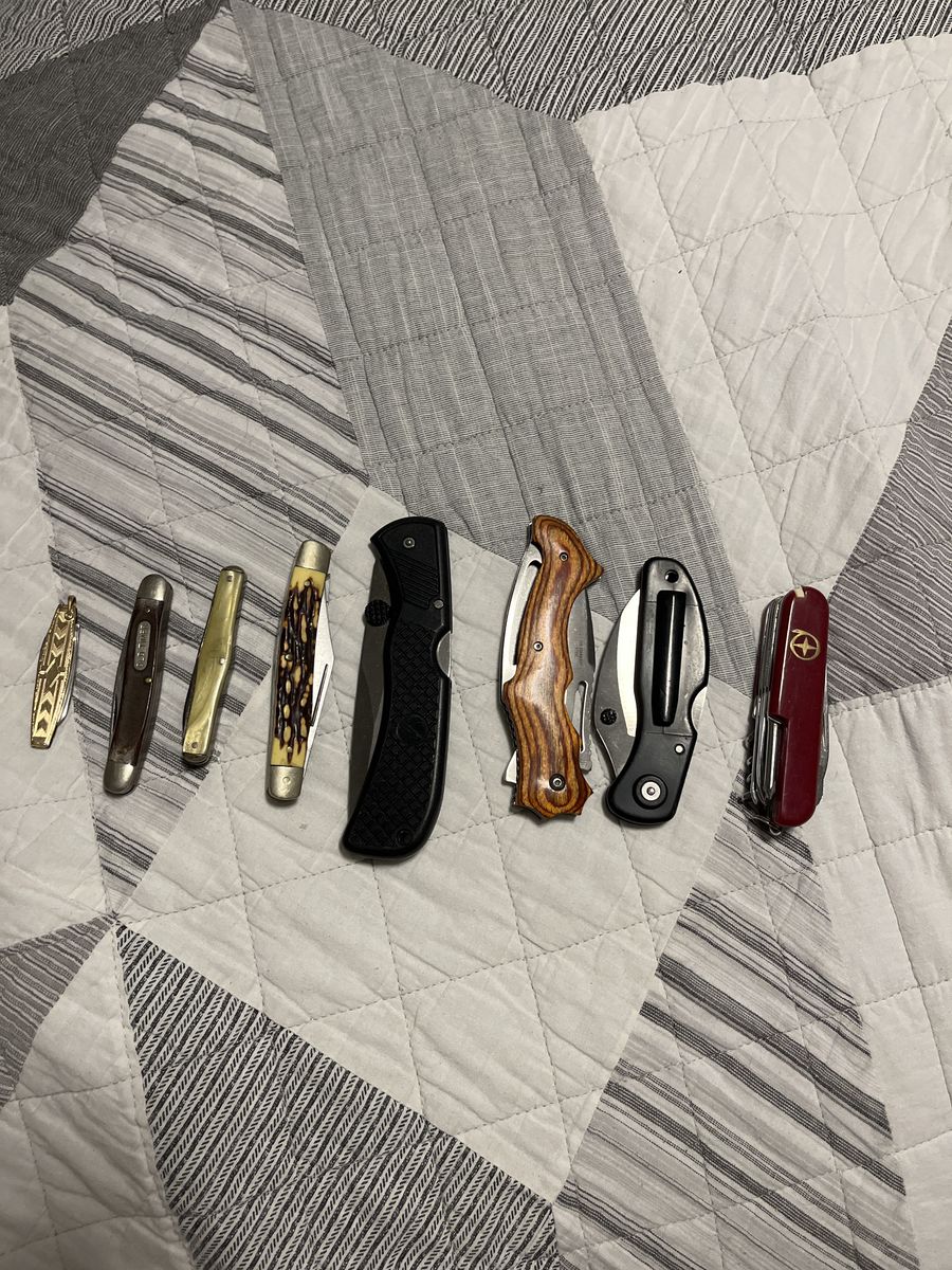 Pocket knives