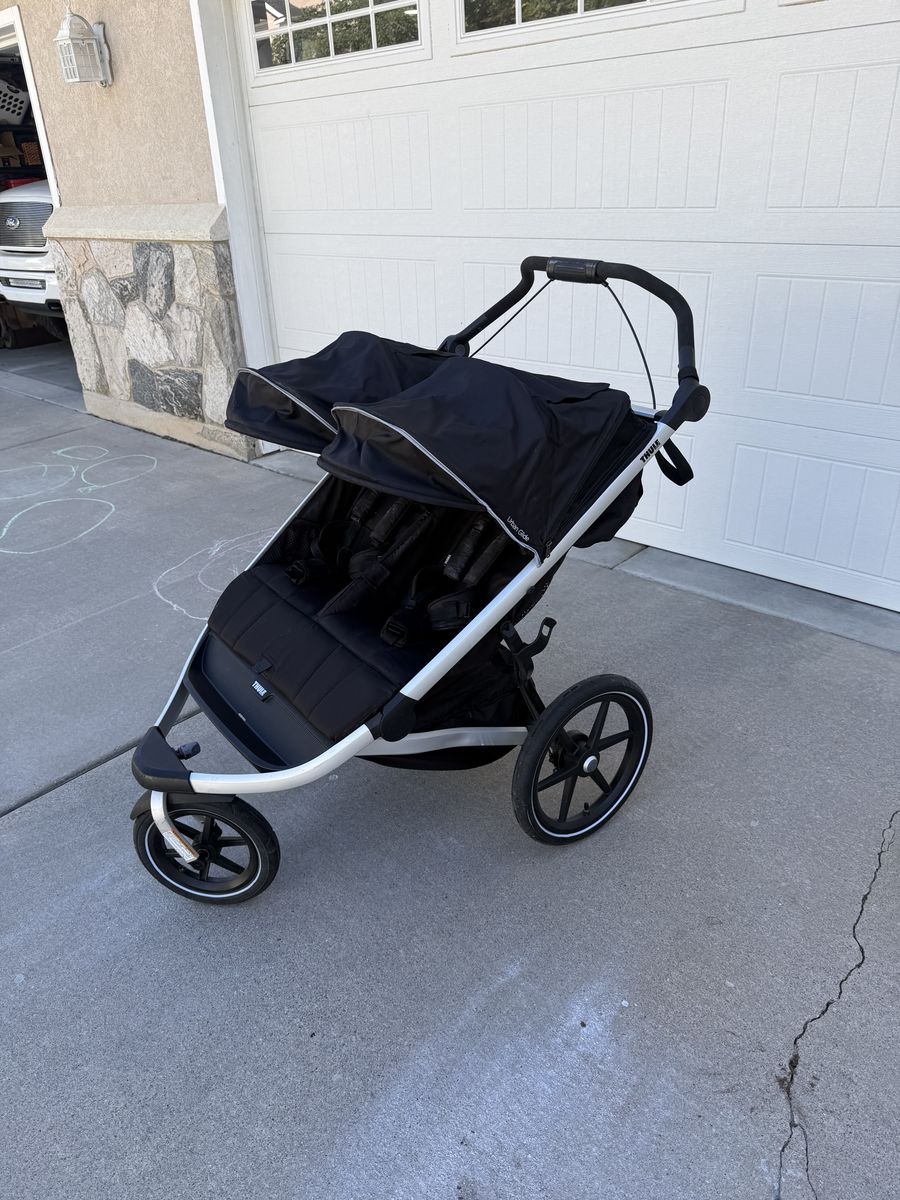 Thule Urban Glide 3 double jogger