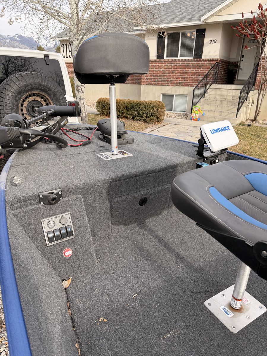 Gregor Welded Aluminum Fishing Boat