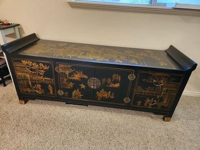 Oriental bench