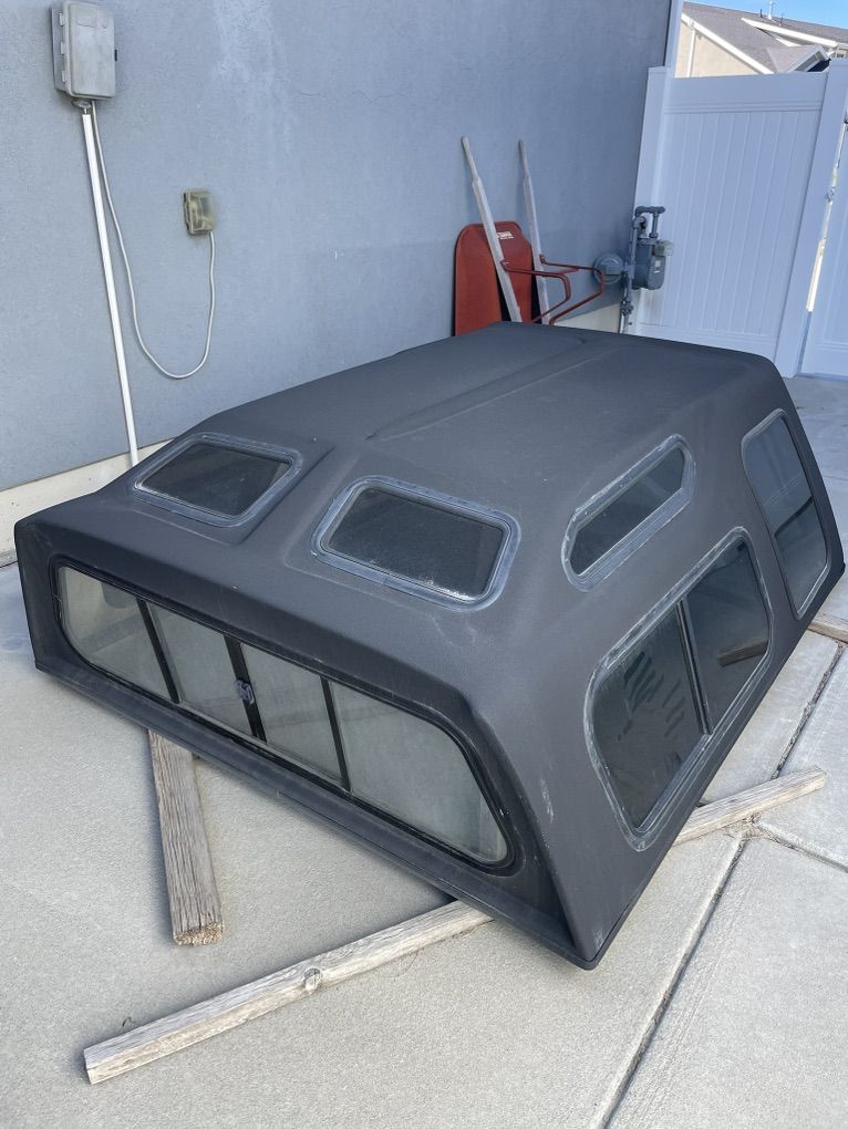 1st Gen ToyotaTacoma Leer Shell