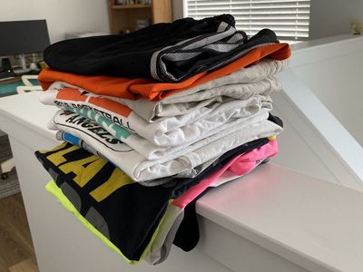 Men's Medium/Large tee shirts