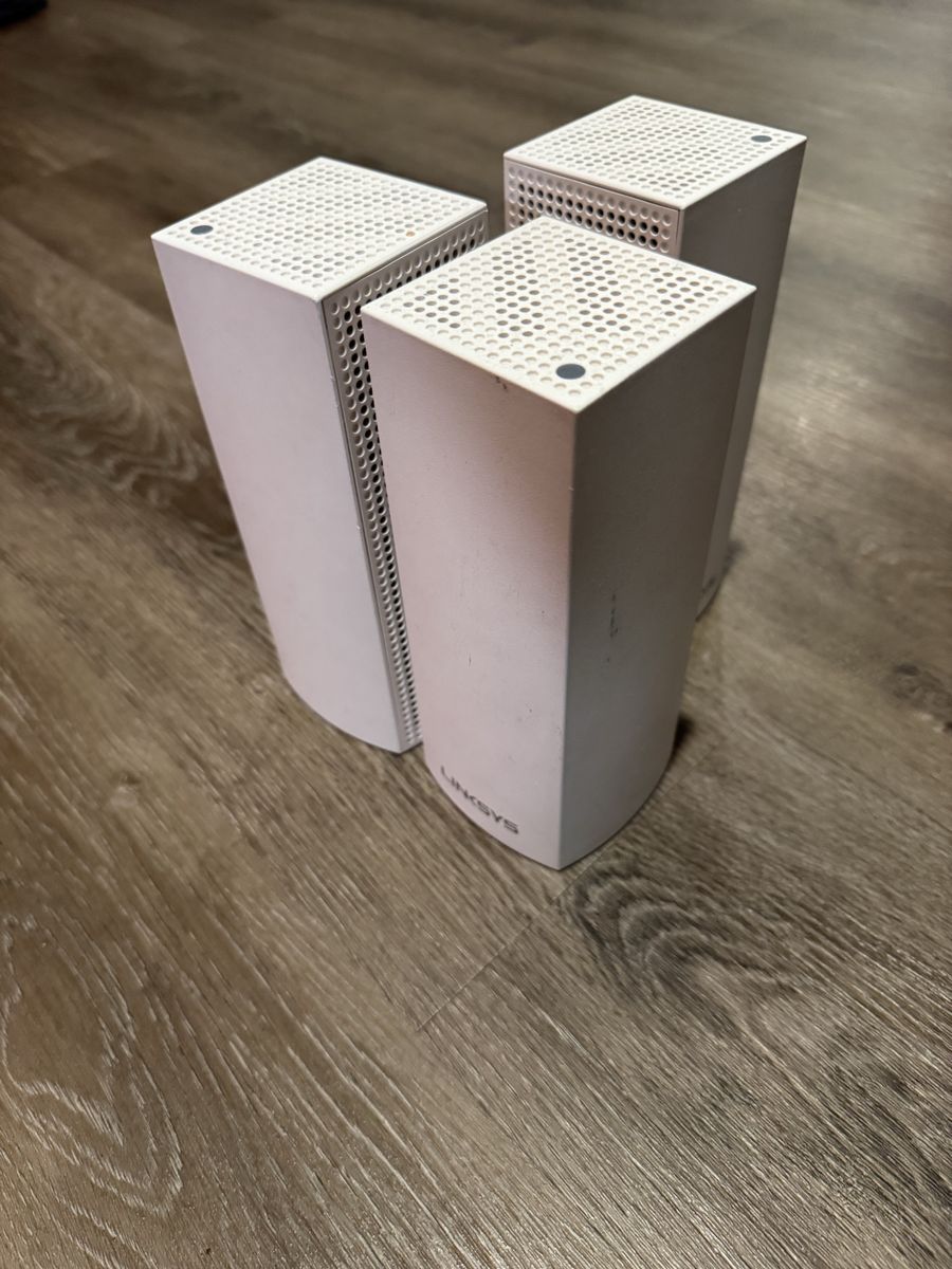 Linksys Velop Whole Home Mesh Wi-Fi System - 3 Pack Nodes White