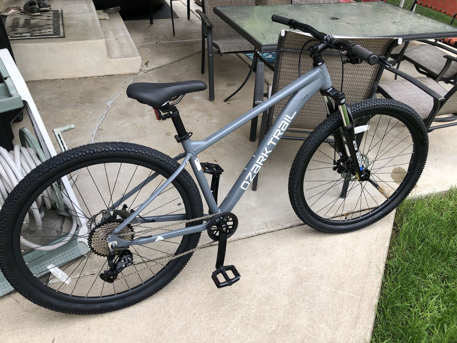 Ozark Trail Mountain Bike - Gray, Hardtail, Excellent Condition, Medium