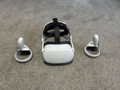 Meta quest 2 VR headset