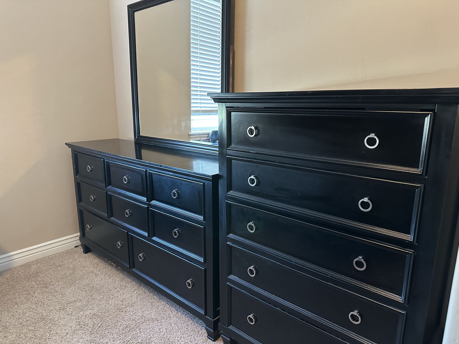 Full Size Bedroom Set