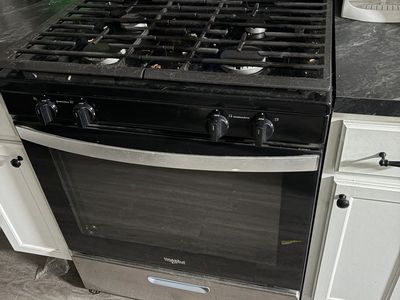 Gas stove