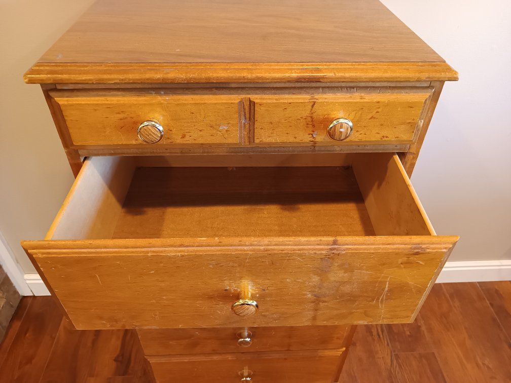 Main image 5