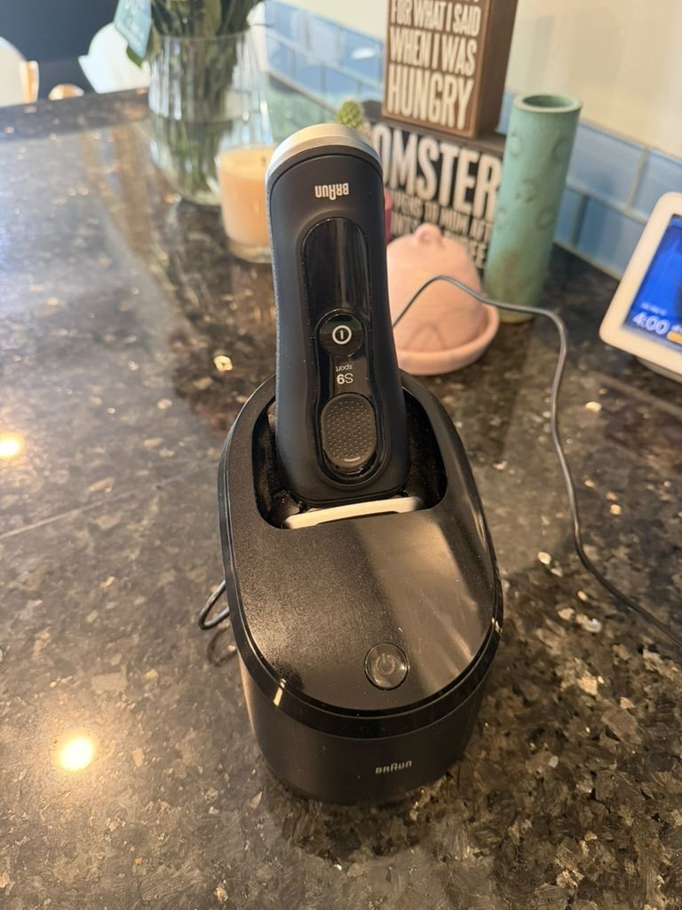 BRAUN S9 SPORT SHAVER 9 SERIES LIKE NEW