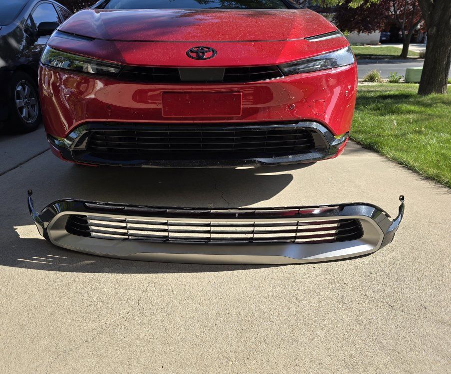 2023-2026 Toyota Prius Bumper Insert Grille