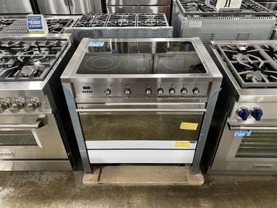 NEW SMEG 36 INCH RANGE