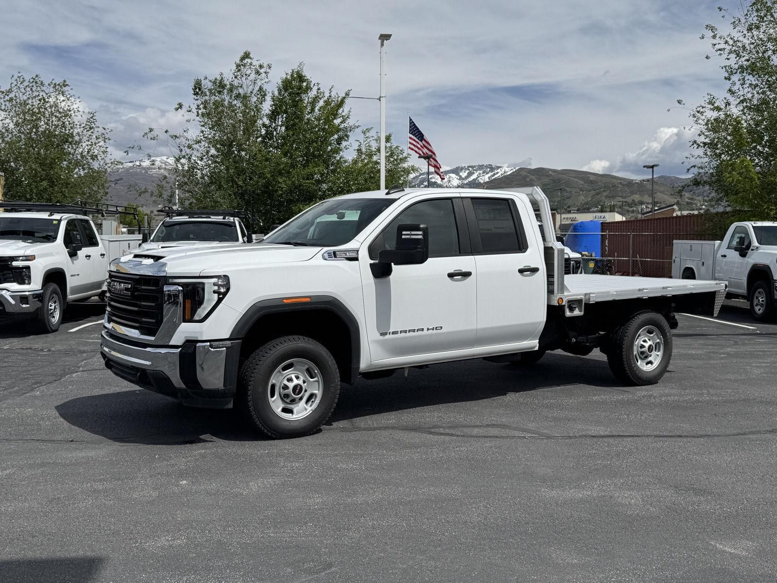 2025 GMC 2500 Pro
