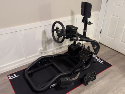 Trakracer TR8 Racing Simulator - Chassis Only