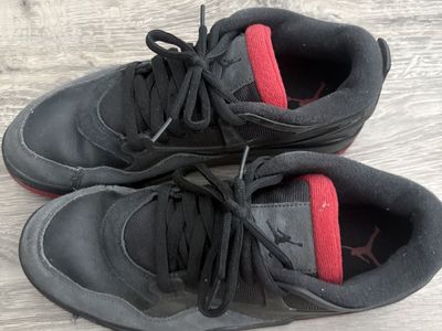 Men’s Jordan’s 11.5