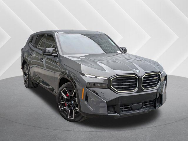 2025 BMW XM Base