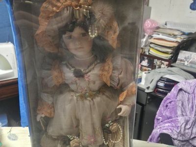Catherine Medici Porcelain Doll