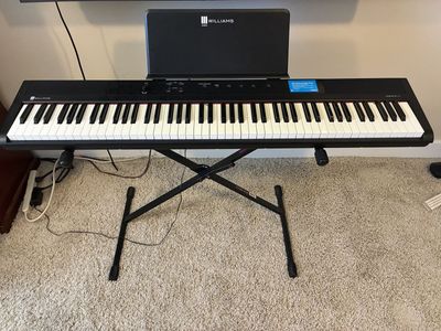 Williams Legato III with Stand