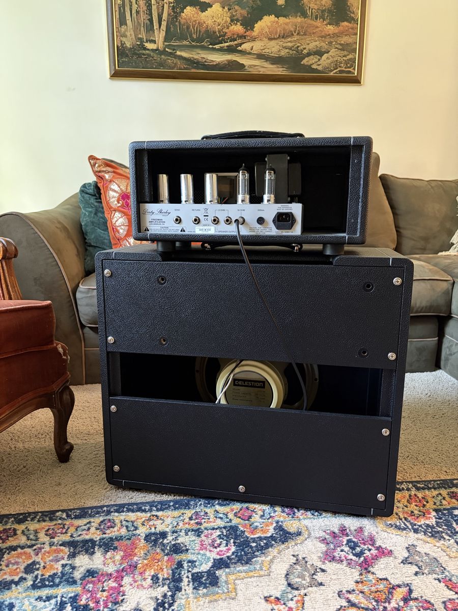 Main image 7