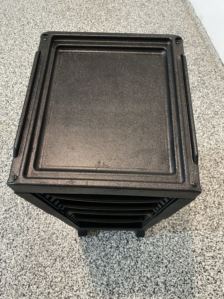 Main image 7