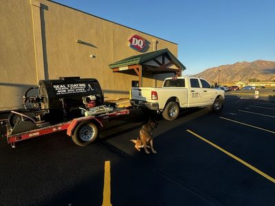 Asphalt Sealcoating Machine
