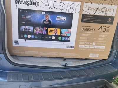 Samsung 43" Crystal UHD 4K Smart TV (DU8000 Series) retails $250