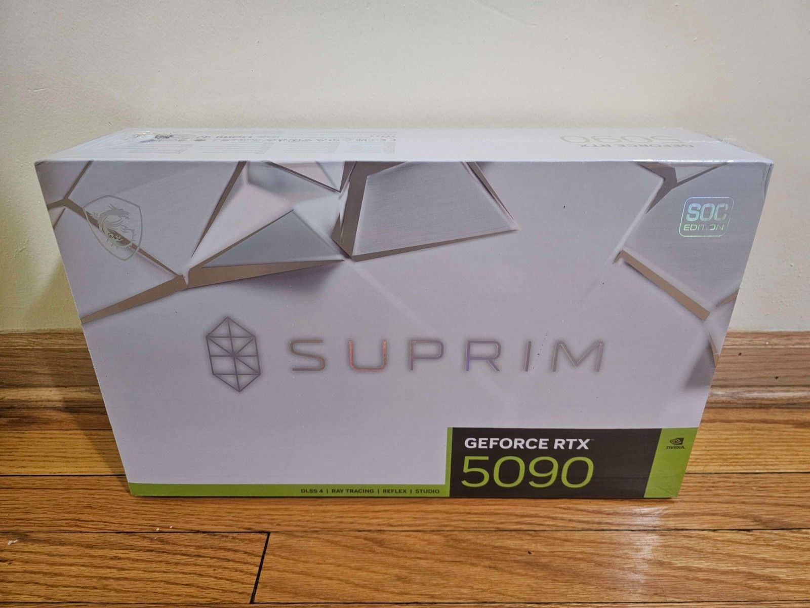 NEW - MSI SUPRIM SOC 5090 Graphics Card