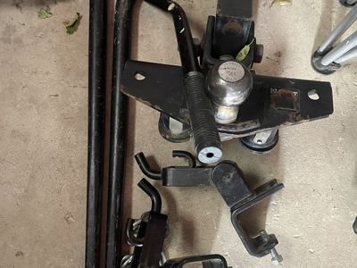Curt Stabilizer Hitch, 2 1/2" ball.