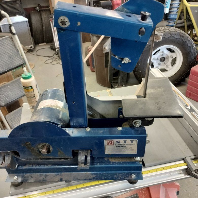 NIT  42x1 in belt sander