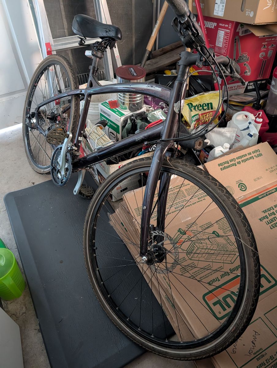 globe multi gear bike 50$