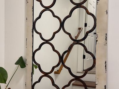 Vintage Gorgeous Mirror, Classic pattern