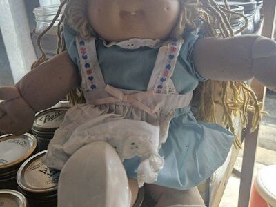 cabbage patch doll