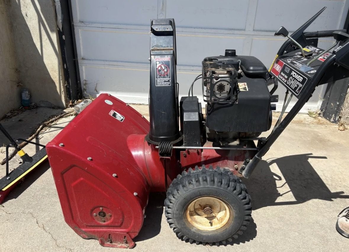 TOR Snowblower 