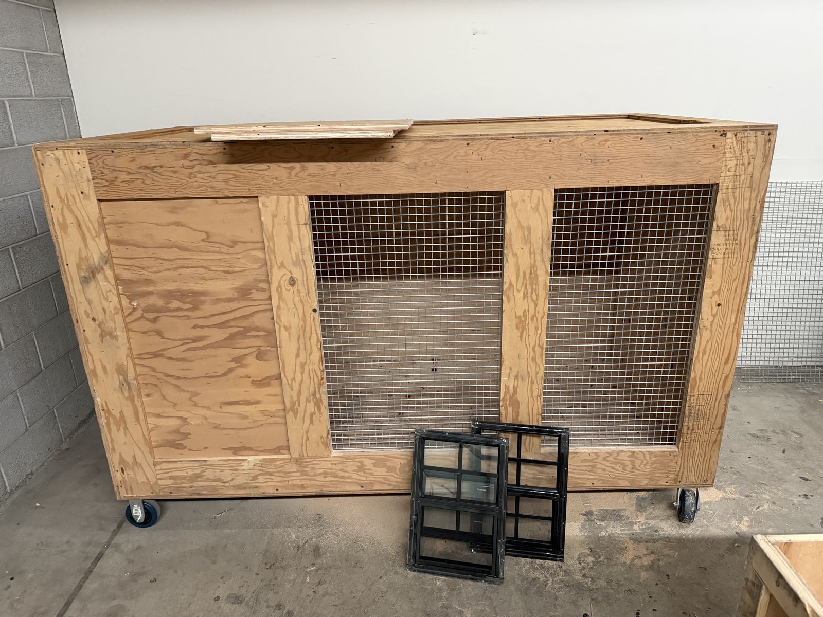 Brooder Box & Chicken Coop