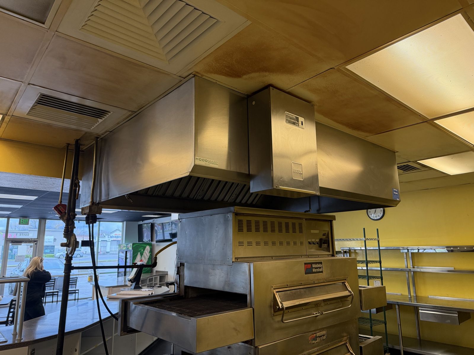 8’ x 6’ Restaurant Hood with Exhaust (Hood Mart)