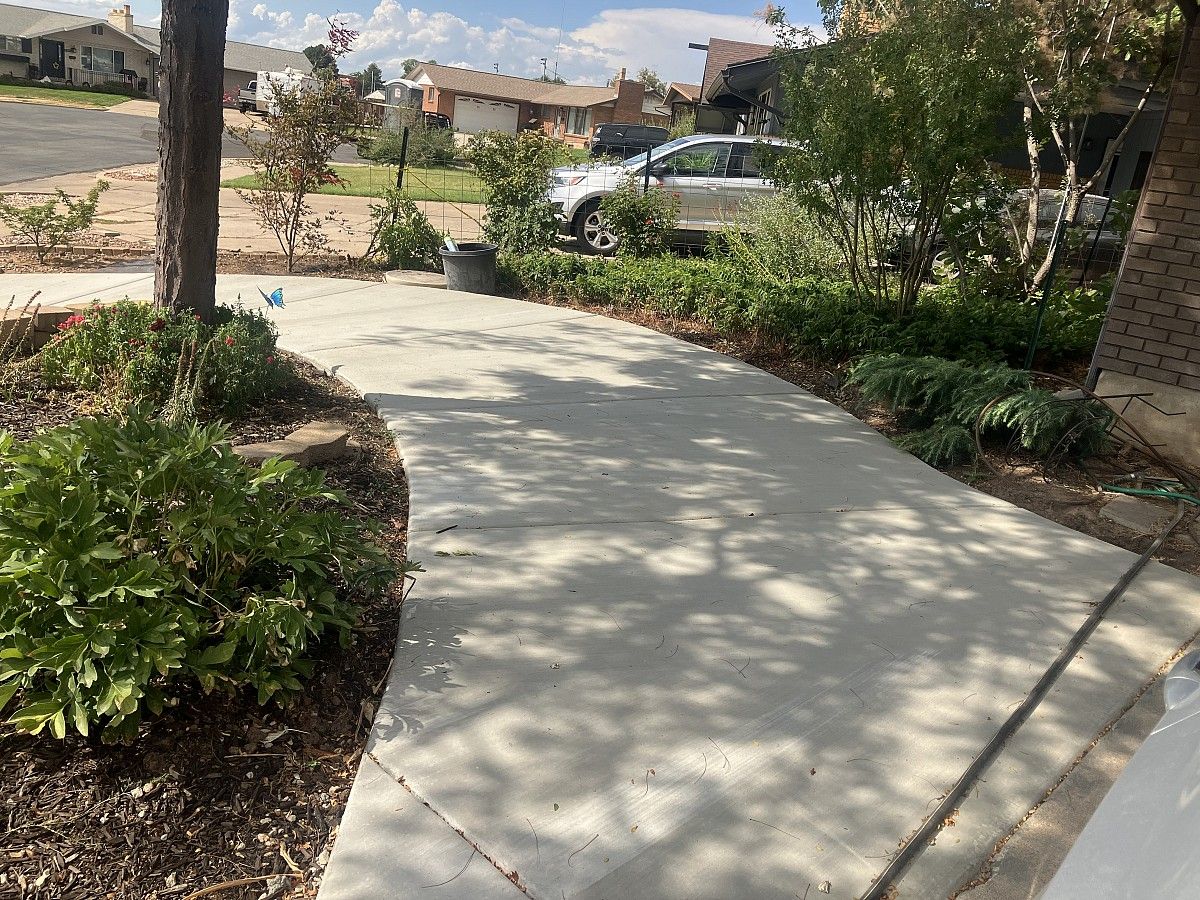 Concrete Flatwork | Driveway | Concrete Contractor