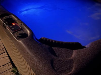 Beachcomber 5 person hot tub