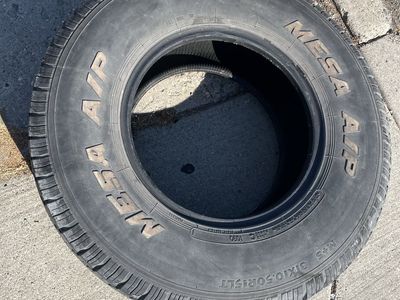 31x10.5r15 (2 tires)