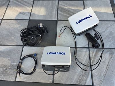 Lowrance HDS 7 gps combo fish finders