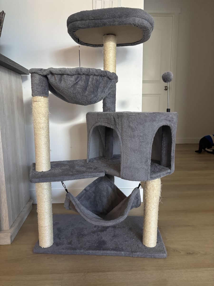 Cat Tree Condo 39.4" Grey Multi-Level Activity Center w/ Scratching Posts & Hammock