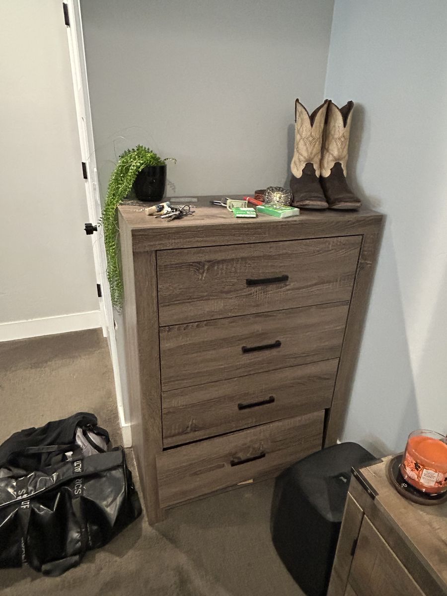 4 drawer dresser