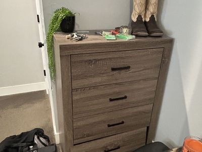 4 drawer dresser