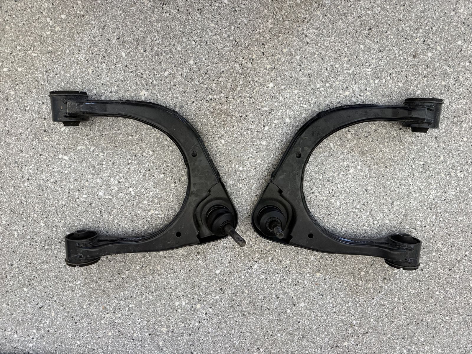 Toyota Tundra 2022-2026 Gen 3 Upper Control Arms