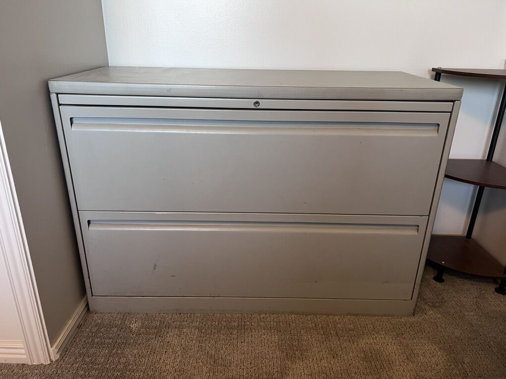 Solid Lateral Two-drawer Filing Cabinet