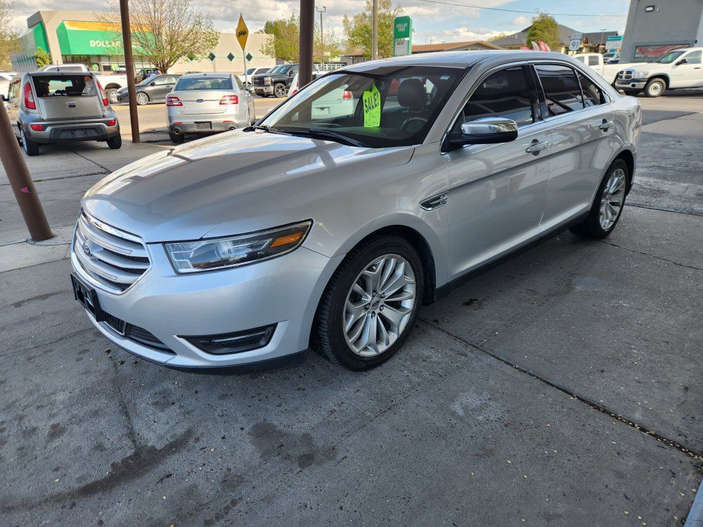 2018 FORD TAURUS Limited