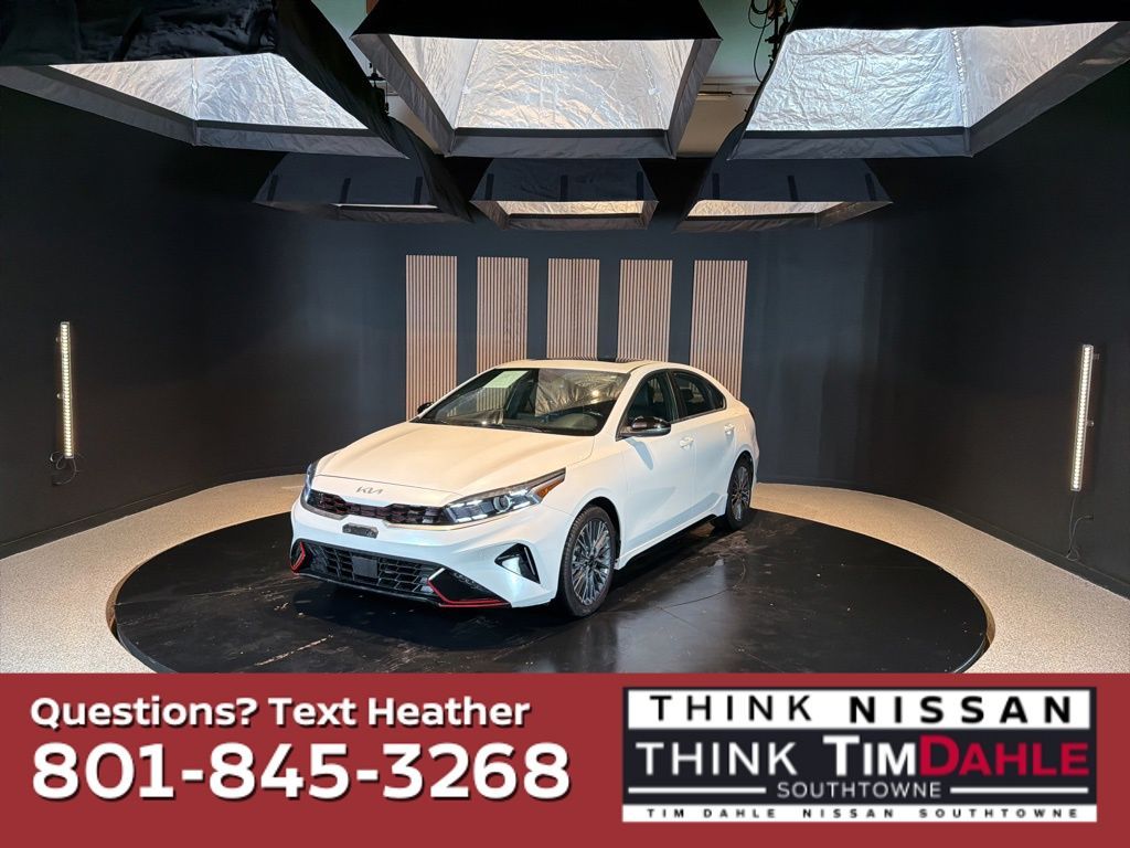 2022 Kia Forte GT-Line