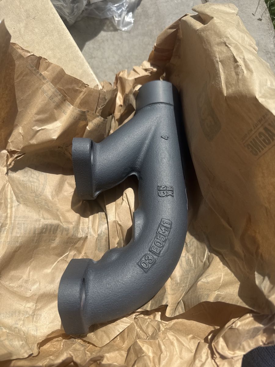 Cast iron engine component