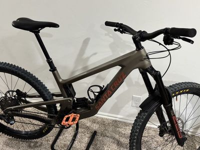 2023 Santa Cruz Megatower C